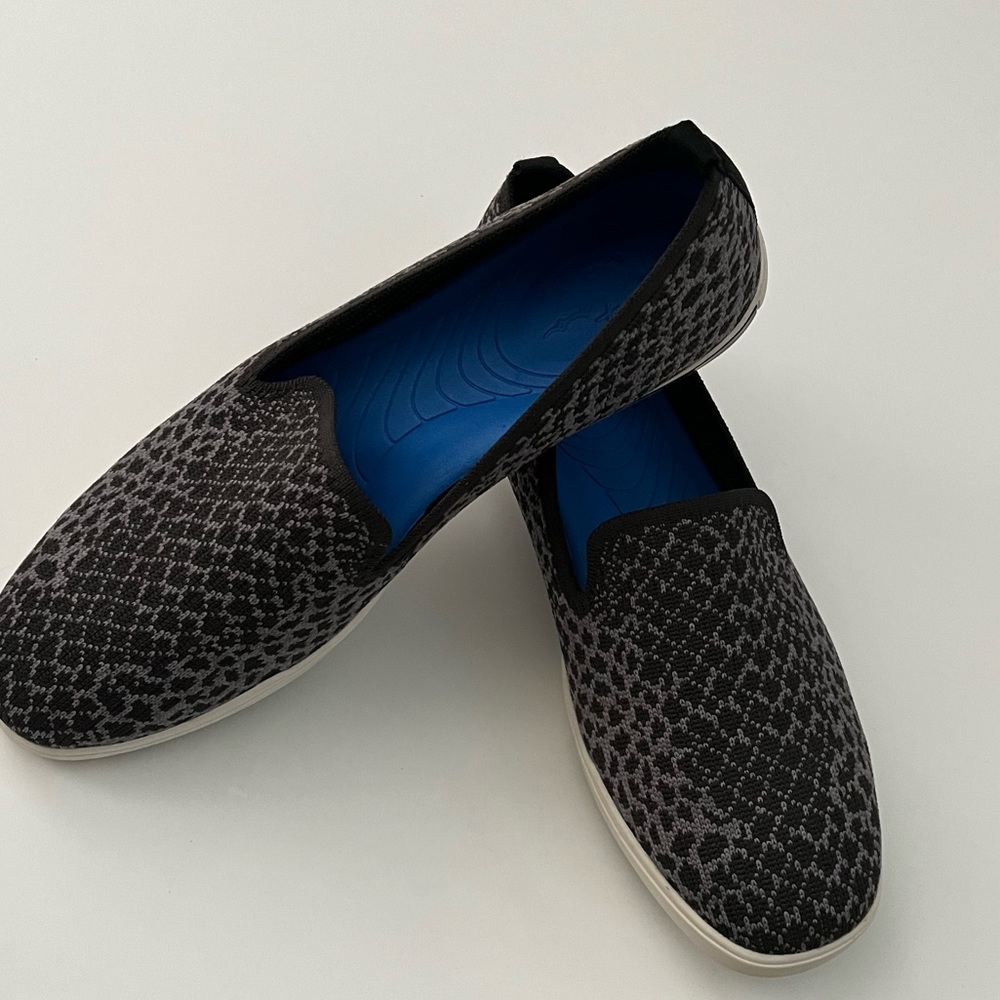 Me Too Meadow Size 10 Slip On